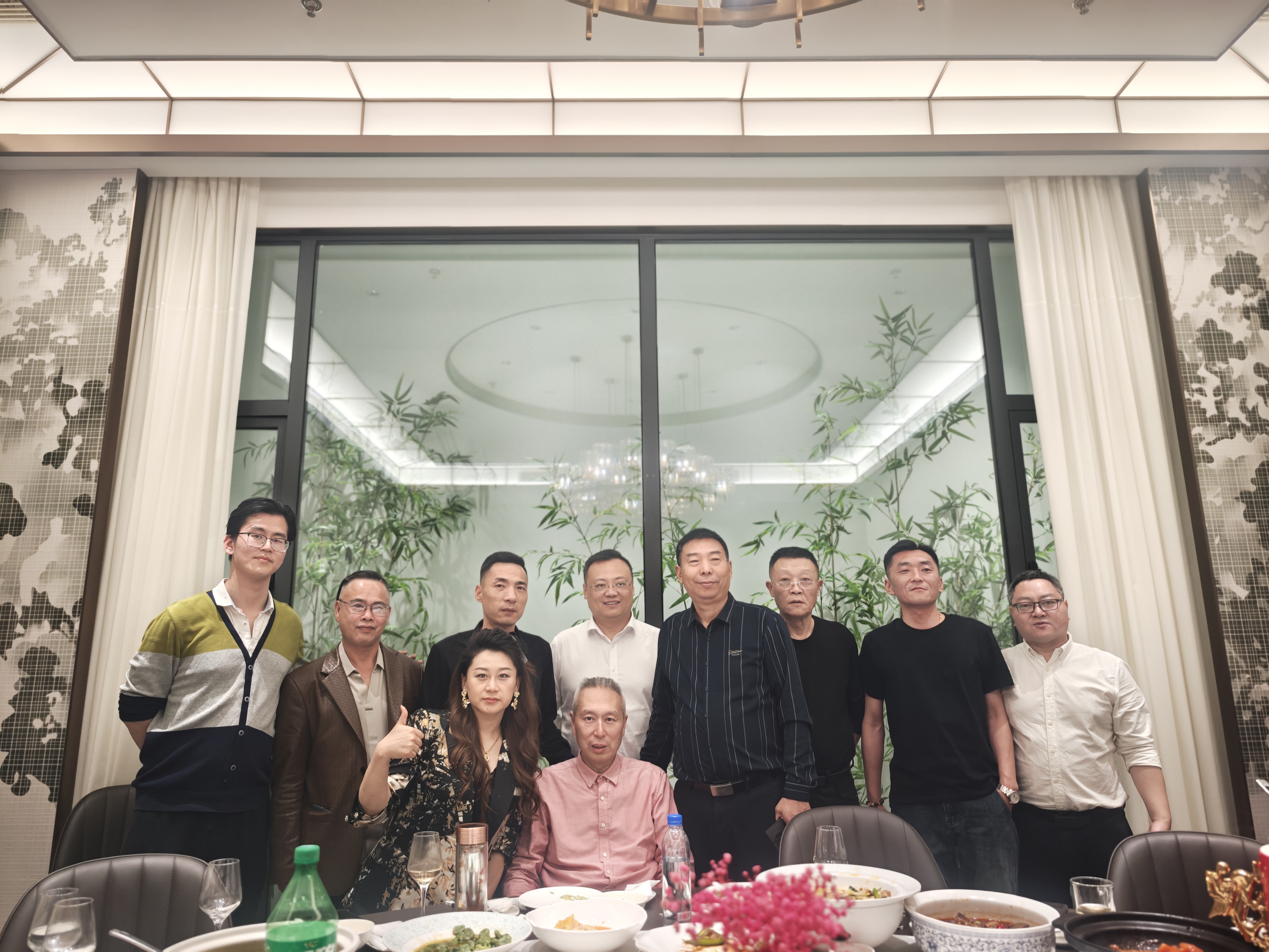 热烈欢迎印中经济合作商会^苏州华侨文化促进会专家领导莅临曼光